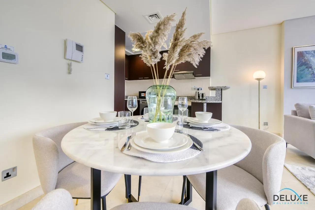 Great Rate Stylish 1Br With Pool & Top Amenities By Deluxe Holiday Homes Dubai Emirati Arabi Uniti