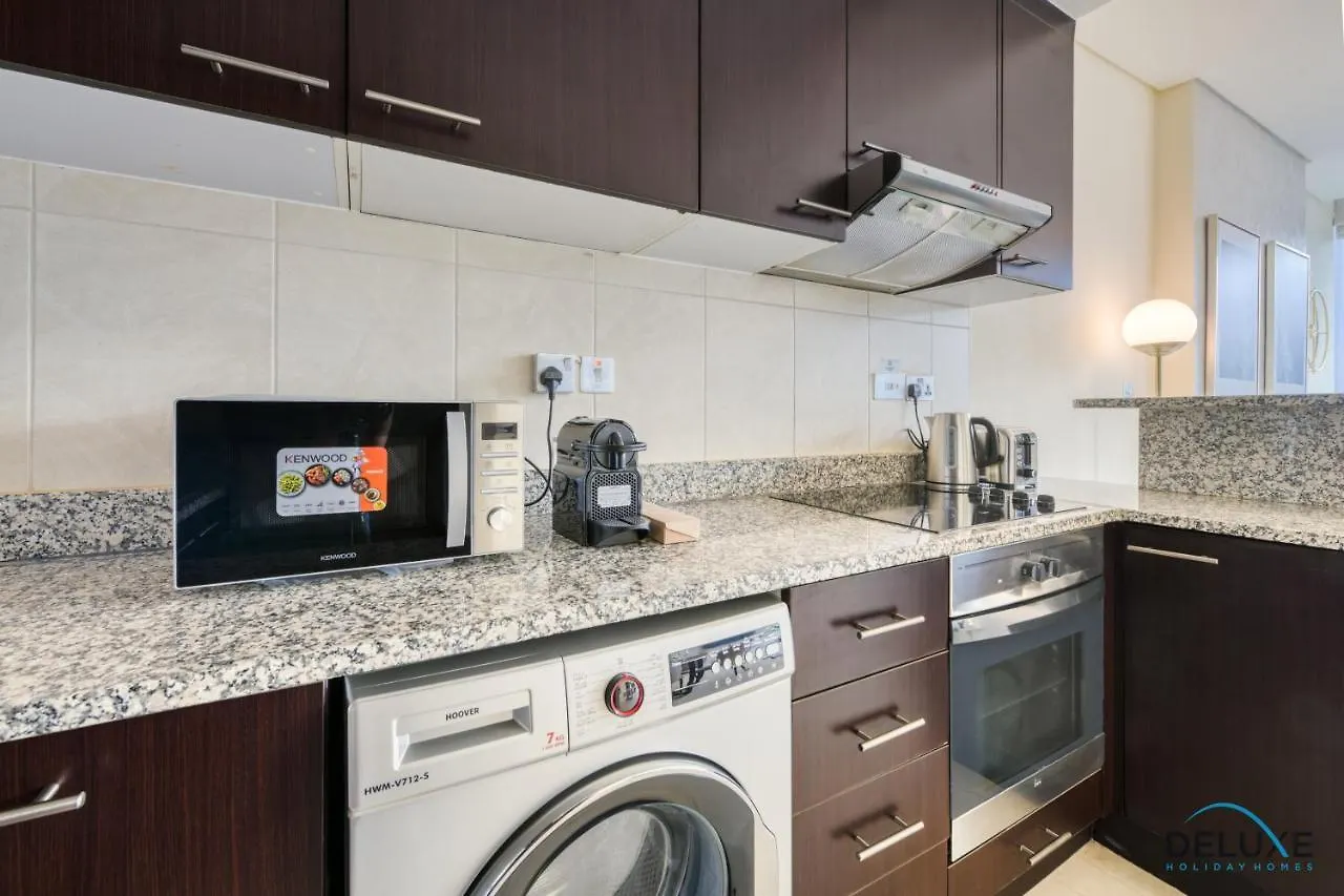 Apartment Great Rate Stylish 1Br With Pool & Top Amenities By Deluxe Holiday Homes Dubai